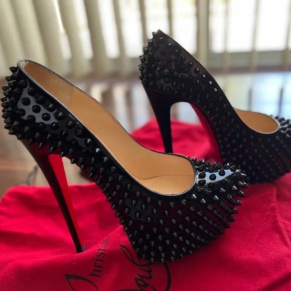 Christian Louboutin | Shoes | Christian Louboutin Daffodile